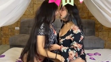 Sophie & Remy - Evans Twins (Happy Lesbian Birthday)